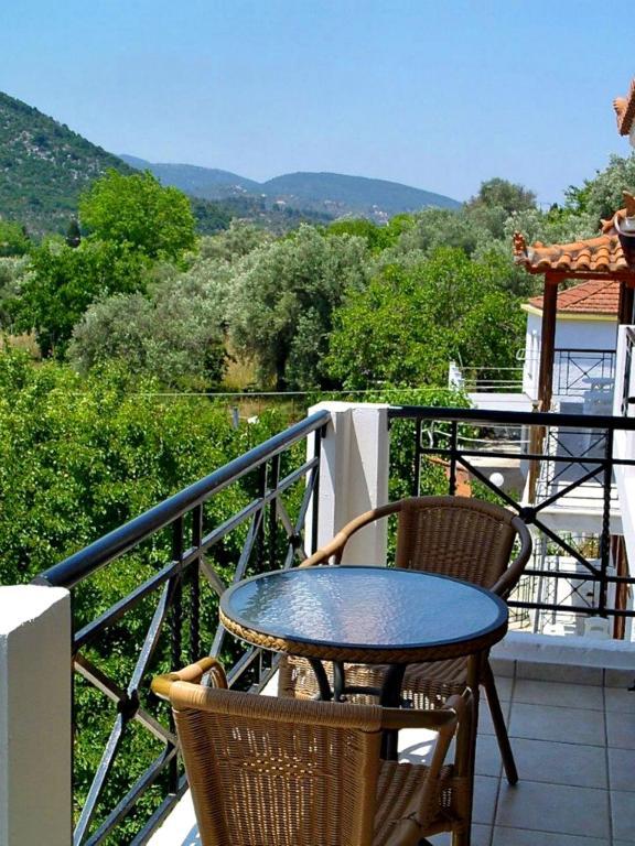 Olympion Apartments Stafylos Exterior photo